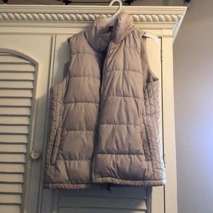 puffy vest